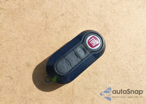 2012 Fiat 500 Sport z USA, uszkodzony, nr VIN 3C3CFFBR9CT208576